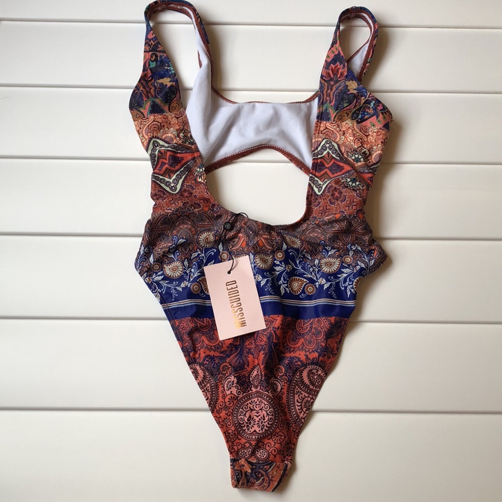 NWT missguided one piece Paisley cut out Swimsuit - Picture 8 of 13